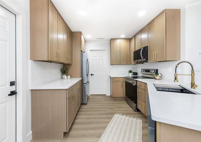 12909 PINEWAY DRIVE, Largo, FL 33773