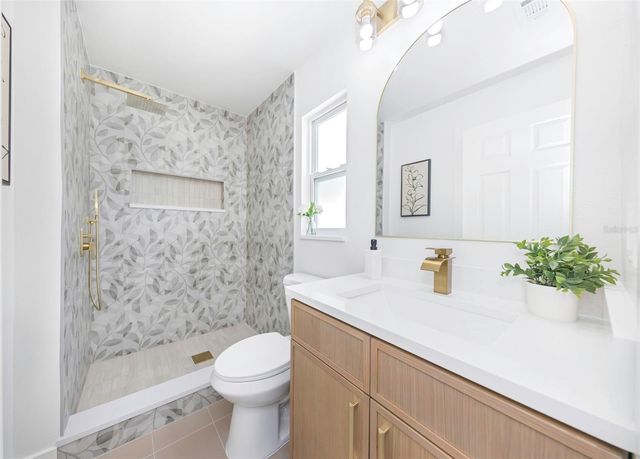 12909 PINEWAY DRIVE, Largo, FL 33773