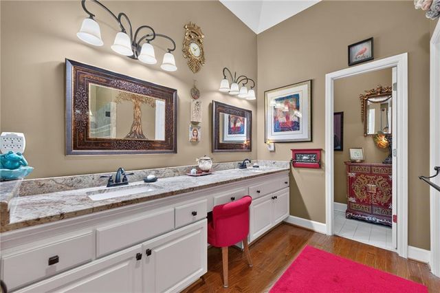6685 Waterbury Way, Cumming, GA 30040