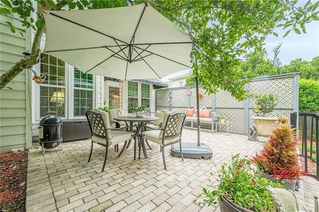 6685 Waterbury Way, Cumming, GA 30040