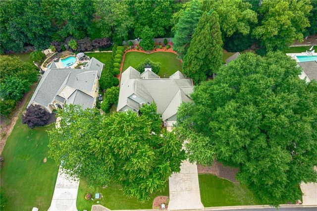 6685 Waterbury Way, Cumming, GA 30040