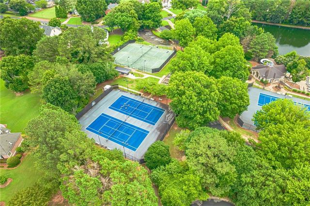 6685 Waterbury Way, Cumming, GA 30040