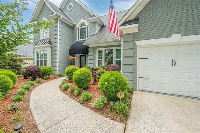 6685 Waterbury Way, Cumming, GA 30040