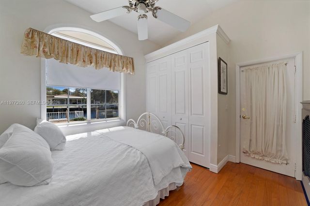 2046 NE 15th St, Fort Lauderdale, FL 33304