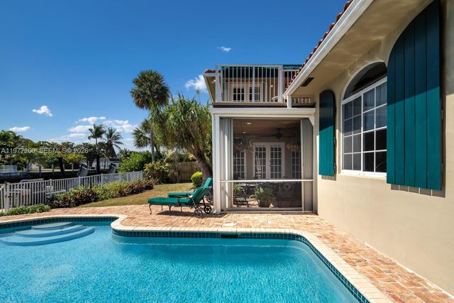 2046 NE 15th St, Fort Lauderdale, FL 33304