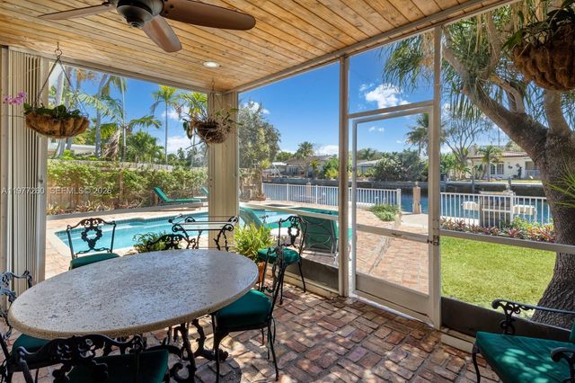 2046 NE 15th St, Fort Lauderdale, FL 33304