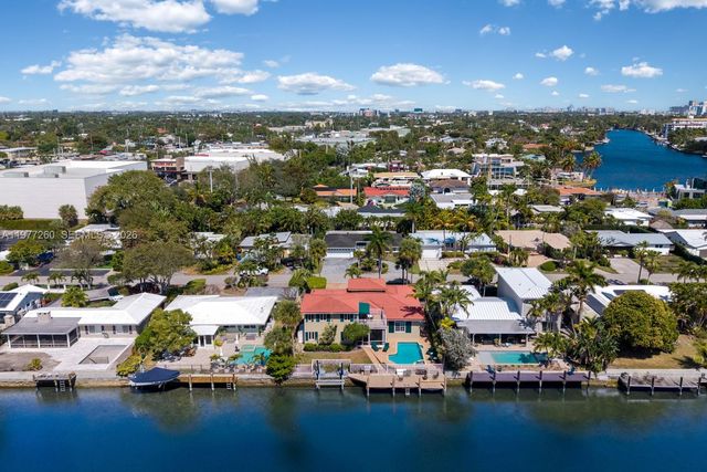 2046 NE 15th St, Fort Lauderdale, FL 33304