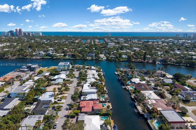 2046 NE 15th St, Fort Lauderdale, FL 33304