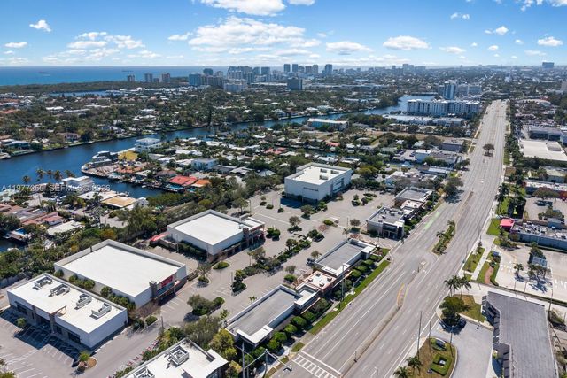 2046 NE 15th St, Fort Lauderdale, FL 33304