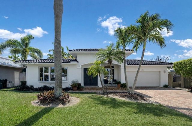2046 NE 15th St, Fort Lauderdale, FL 33304