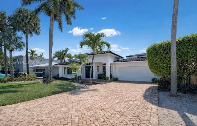 2046 NE 15th St, Fort Lauderdale, FL 33304