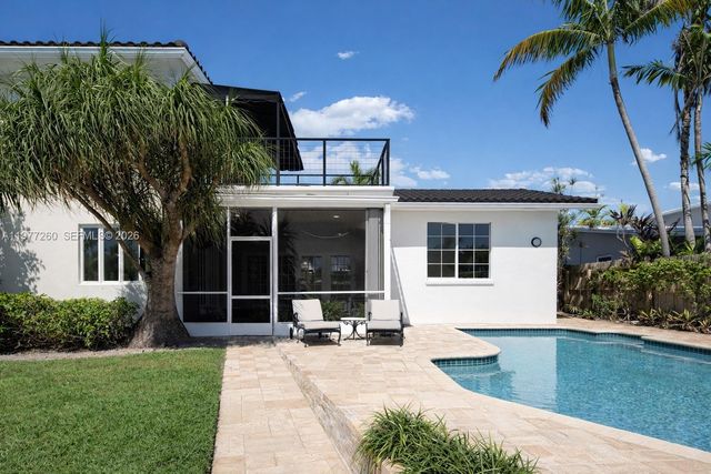 2046 NE 15th St, Fort Lauderdale, FL 33304