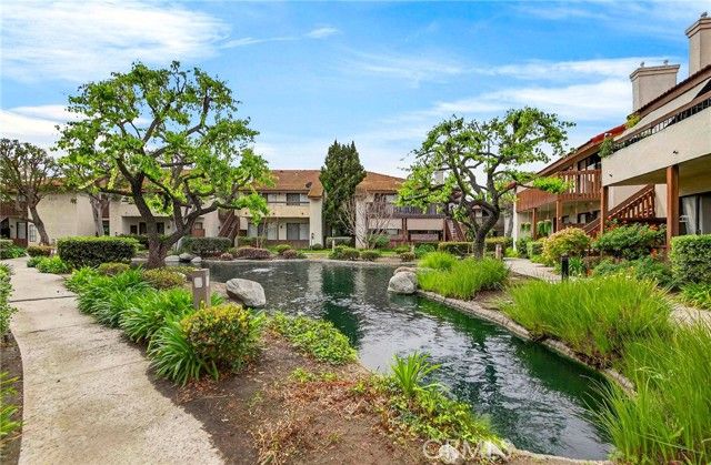 8615 Meadow Brook 101, Garden Grove, CA 92844