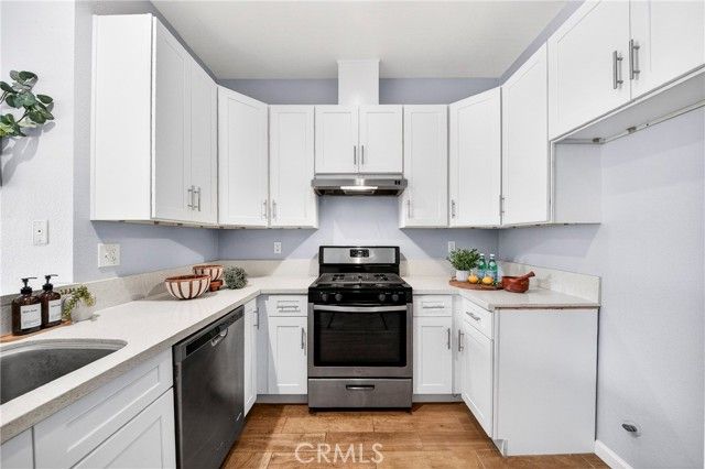 8615 Meadow Brook 101, Garden Grove, CA 92844