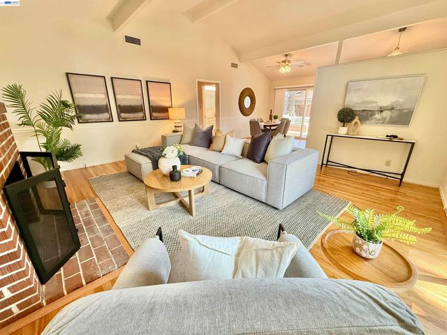 4118 Stanford Way, Livermore, CA 94550