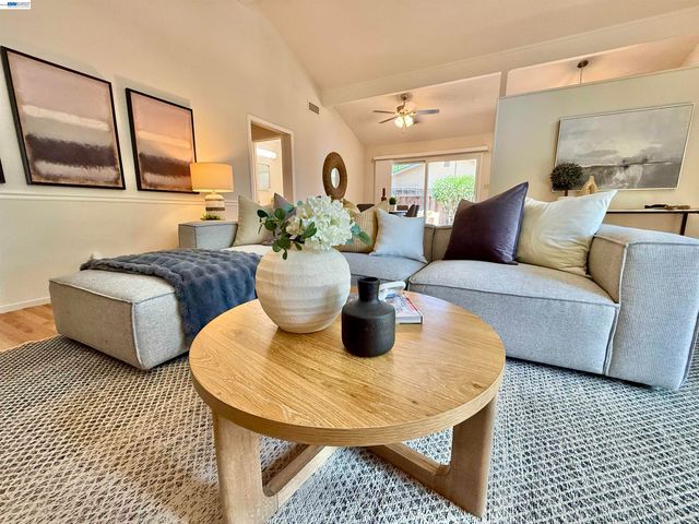 4118 Stanford Way, Livermore, CA 94550
