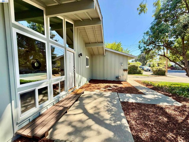 4118 Stanford Way, Livermore, CA 94550