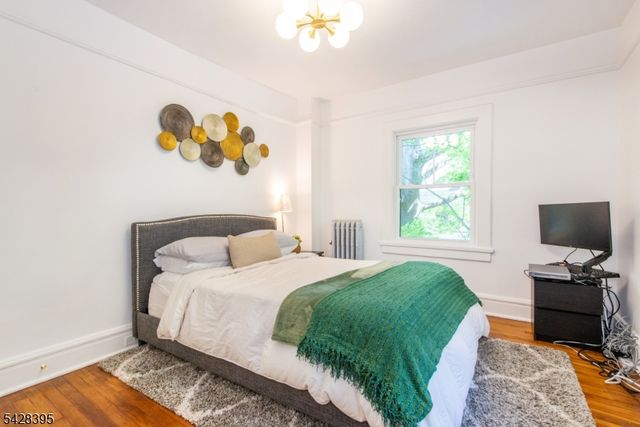 245 Midland Ave, East Orange City, NJ 07017