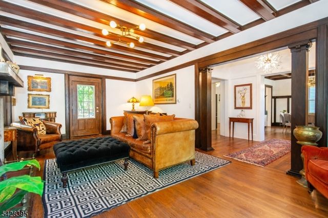 245 Midland Ave, East Orange City, NJ 07017