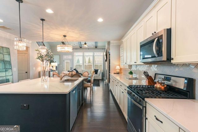 303 Aldene Court, Woodstock, GA 30188