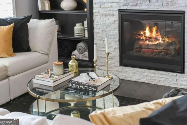 303 Aldene Court, Woodstock, GA 30188