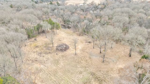 1411 Van Zandt County Road 2139, Wills Point, TX 75103