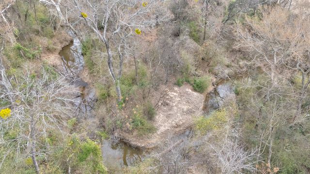 1411 Van Zandt County Road 2139, Wills Point, TX 75103