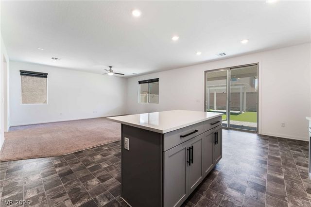 6958 Stone Cactus Street, North Las Vegas, NV 89086