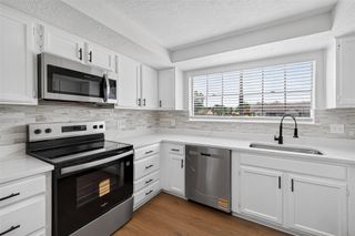 10102 Old Towne Lane, Sugar Land, TX 77498