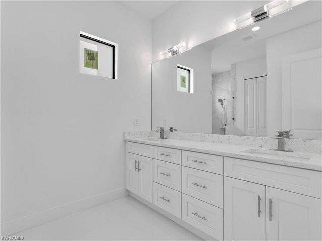 2514 36th ST SW, Lehigh Acres, FL 33976