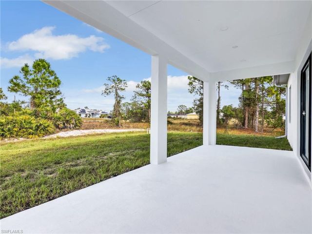 2514 36th ST SW, Lehigh Acres, FL 33976