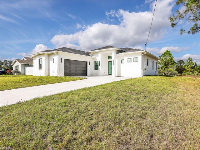 2514 36th ST SW, Lehigh Acres, FL 33976