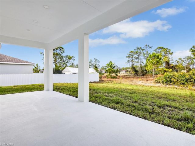 2514 36th ST SW, Lehigh Acres, FL 33976