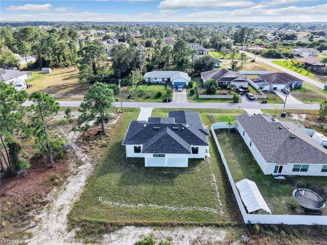 2514 36th ST SW, Lehigh Acres, FL 33976