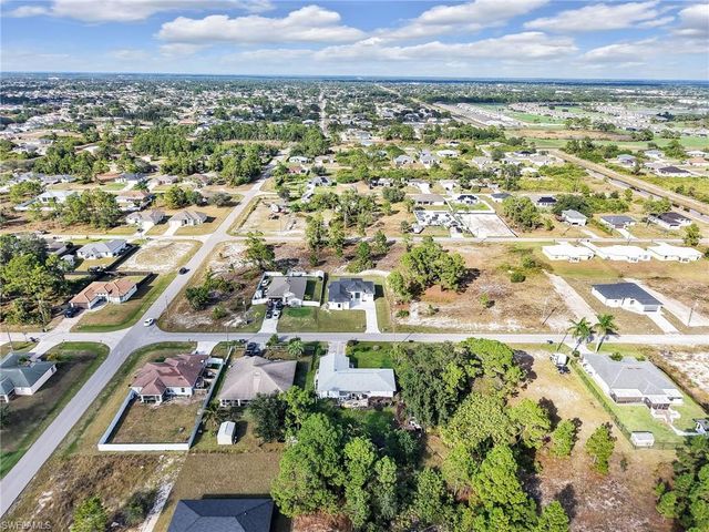 2514 36th ST SW, Lehigh Acres, FL 33976