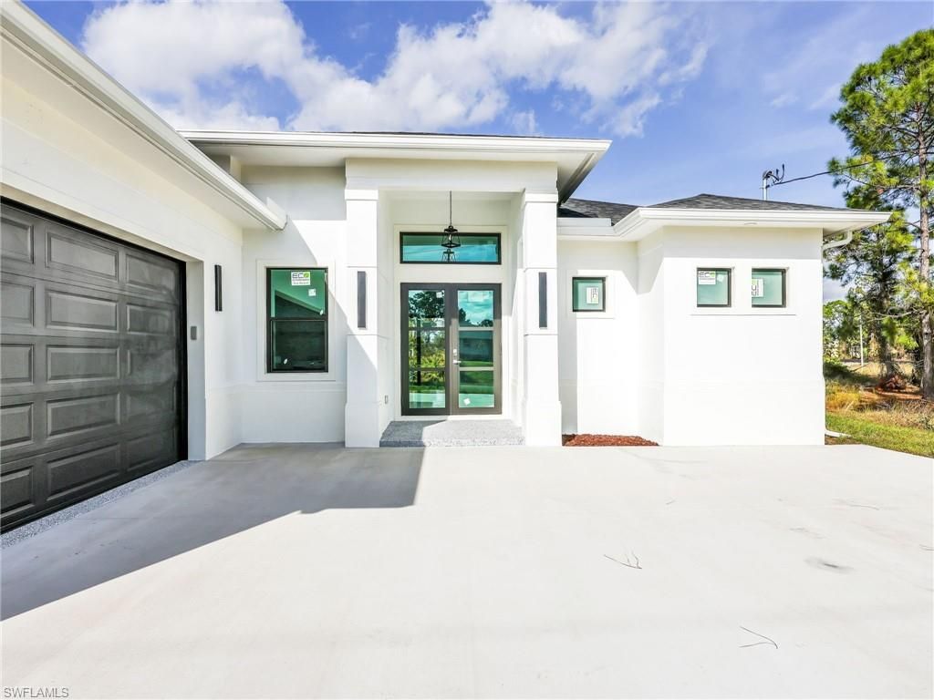 2514 36th ST SW, Lehigh Acres, FL 33976