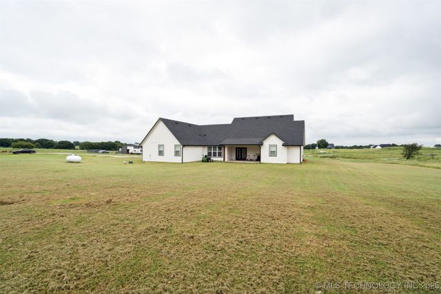 7281 Emmarie Lane, Davis, OK 73030