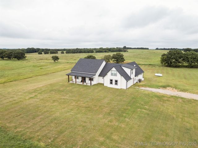 7281 Emmarie Lane, Davis, OK 73030