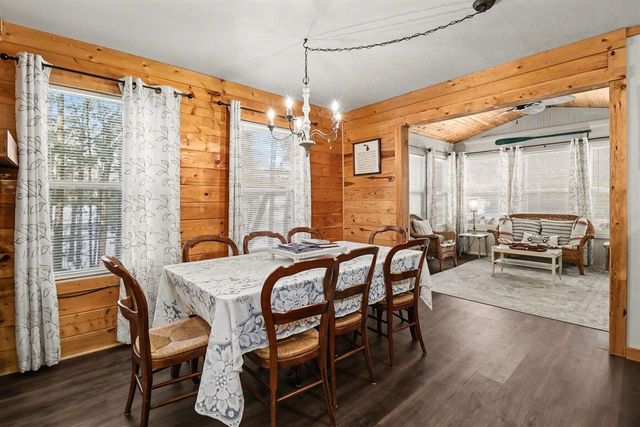 5526 W Longbridge Road, Pentwater, MI 49449