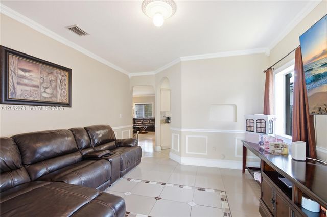 22470 SW 103rd Ave, Cutler Bay, FL 33190