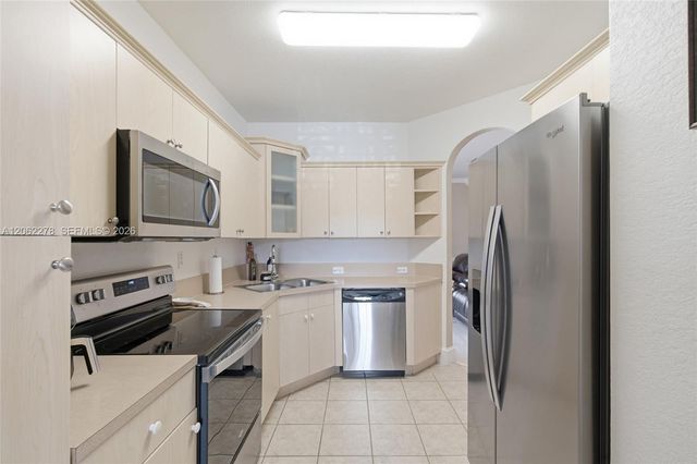 22470 SW 103rd Ave, Cutler Bay, FL 33190