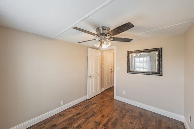 1080 Crow Lane, Terrell, TX 75161