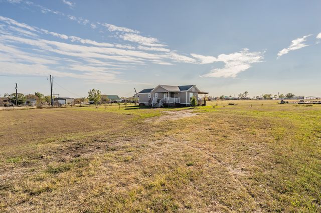 1080 Crow Lane, Terrell, TX 75161