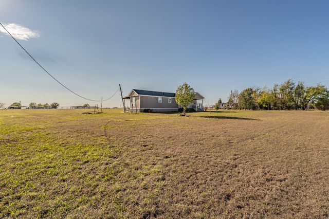 1080 Crow Lane, Terrell, TX 75161