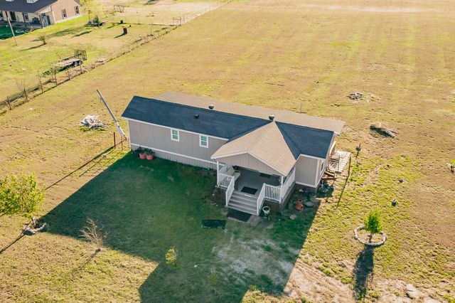 1080 Crow Lane, Terrell, TX 75161