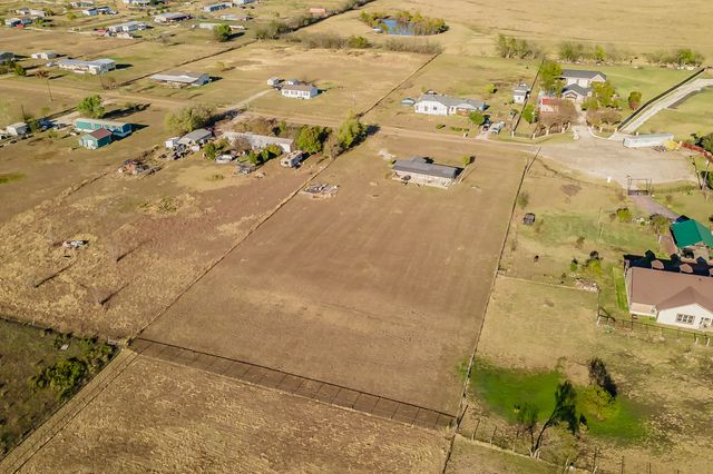 1080 Crow Lane, Terrell, TX 75161