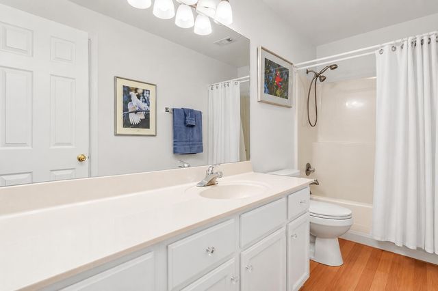 1300 Copper Creek Drive, Lexington, KY 40514