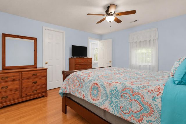 1300 Copper Creek Drive, Lexington, KY 40514