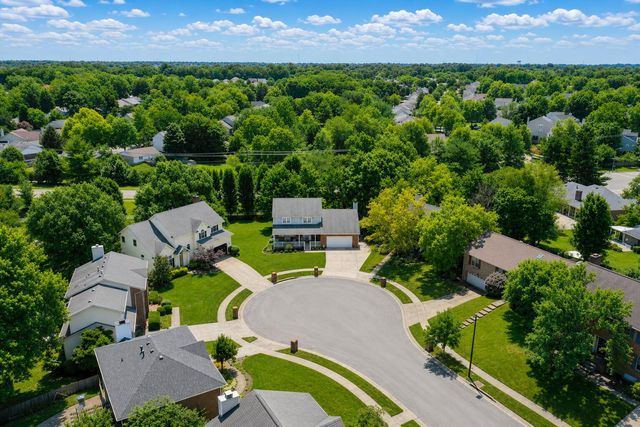 1300 Copper Creek Drive, Lexington, KY 40514