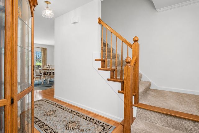 1300 Copper Creek Drive, Lexington, KY 40514